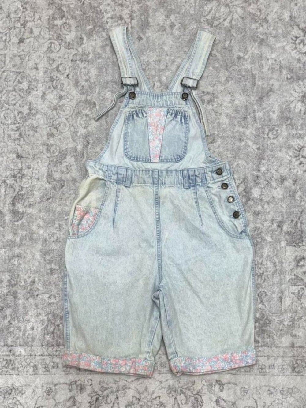 vintage 90s light wash denim overalls shorts